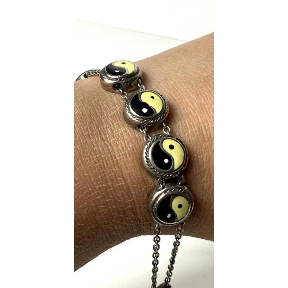 Vintage 90's Y2K Ying Yang Enamel Silver Tone Chain Bracelet 7" Black Off White